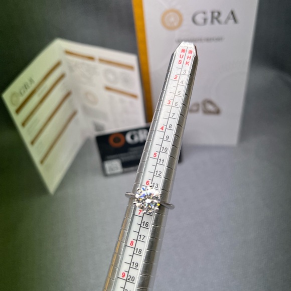 3CT MOISSANITE DIAMOND WEDDING / ENGAGEMENT RING - Picture 11 of 13